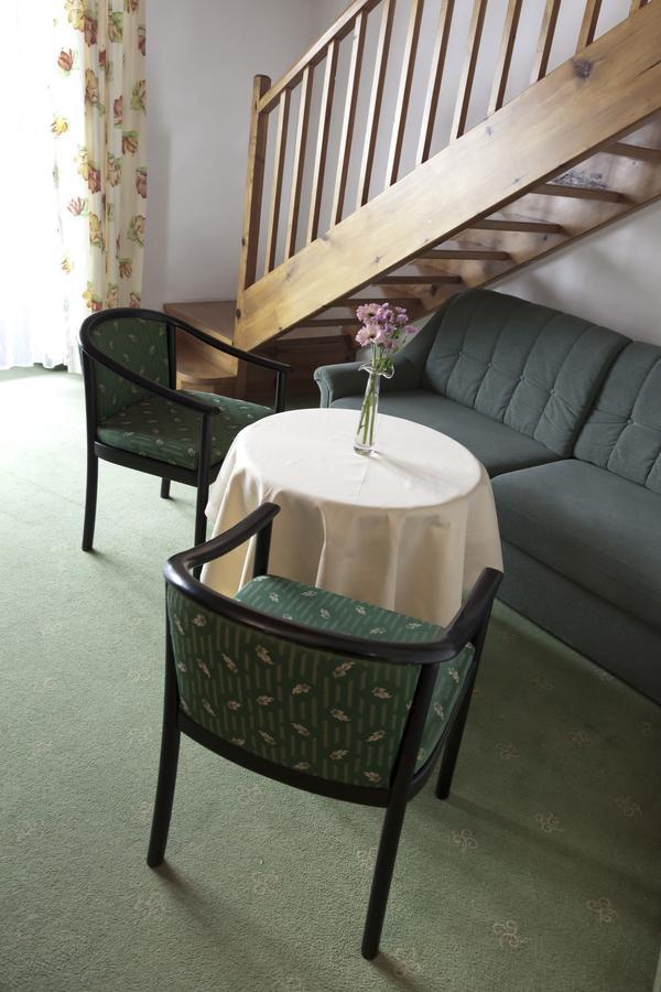Hotel Neue Burg Nauders Zewnętrze zdjęcie
